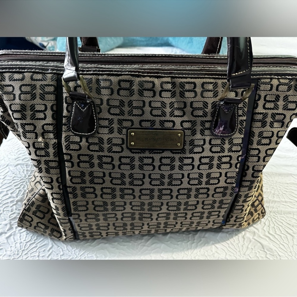 Large Travel Tote Brown and Carmel Bill Blass Essentials Travel Tote